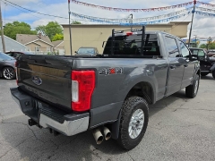 Used 2018  Ford Super Duty F-250 4WD Crew Cab XLT at City Wide Auto Credit near Toledo&comma; OH