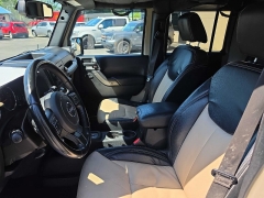 Used 2018  Jeep Wrangler JK Unlimited 4d SUV 4WD Sport Willys Wheeler at City Wide Auto Credit near Toledo&comma; OH