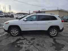 Used 2015  Jeep Cherokee 4d SUV 4WD Limited V6 at City Wide Auto Credit near Toledo&comma; OH