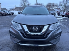Used 2019  Nissan Rogue 4d SUV AWD SV at City Wide Auto Credit near Toledo&comma; OH