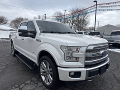 Used 2016  Ford F-150 4WD SuperCrew Platinum 5 1&sol;2 at City Wide Auto Credit near Toledo&comma; OH