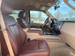 Used 2012  Ford Super Duty F-350 4WD Crew Cab Lariat SRW at City Wide Auto Credit near Toledo&comma; OH