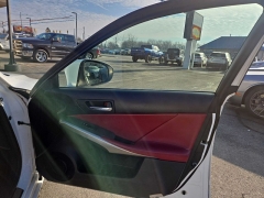 Used 2014  Lexus IS 350 4dr Sdn RWD at City Wide Auto Credit near Toledo&comma; OH