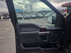 Used 2015  Ford F-150 4WD Supercrew Platinum 5 1&sol;2 at City Wide Auto Credit near Toledo&comma; OH