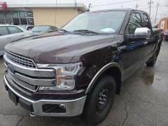 Used 2018  Ford F-150 4WD SuperCab Lariat at City Wide Auto Credit near Toledo&comma; OH