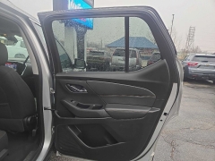 Used 2020  Chevrolet Traverse 4d SUV AWD LT Cloth w&sol;1LT at City Wide Auto Credit near Toledo&comma; OH