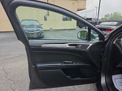 Used 2019  Ford Fusion 4d Sedan FWD SE 1&period;5L EcoBoost at City Wide Auto Credit near Toledo&comma; OH
