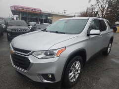 Used 2020  Chevrolet Traverse 4d SUV AWD LT Cloth w&sol;1LT at City Wide Auto Credit near Toledo&comma; OH