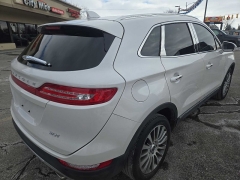 Used 2017  Lincoln MKC 4d SUV FWD Reserve at City Wide Auto Credit near Toledo&comma; OH
