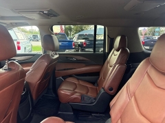 Used 2018  Cadillac Escalade ESV 4d SUV 4WD Premium Luxury at City Wide Auto Credit near Toledo&comma; OH