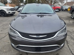 Used 2015  Chrysler 200 4d Sedan Limited I4 at City Wide Auto Credit near Toledo&comma; OH