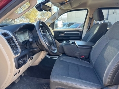 Used 2019  Ram 1500 4WD Crew Cab Big Horn&sol;Lone Star at City Wide Auto Credit near Toledo&comma; OH