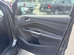 Used 2016  Ford Escape 4d SUV 4WD SE at City Wide Auto Credit near Toledo&comma; OH