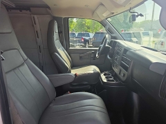 Used 2020  Chevrolet Express Van 2500 Ext Van at City Wide Auto Credit near Toledo&comma; OH