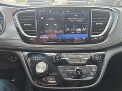 Used 2023  Chrysler Pacifica Touring FWD at City Wide Auto Credit near Toledo&comma; OH