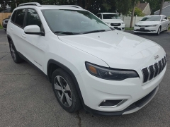 Used 2020  Jeep Cherokee 4d SUV FWD Limited 2&period;4L at City Wide Auto Credit near Toledo&comma; OH