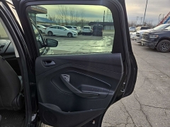 Used 2017  Ford C-MAX Energi 4d Hatchback SE at City Wide Auto Credit near Toledo&comma; OH