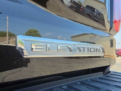 Used 2019  GMC Sierra 1500 4WD Crew Cab SLE at City Wide Auto Credit near Toledo&comma; OH