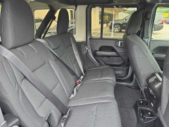 Used 2019  Jeep Wrangler Unlimited 4d SUV 4WD Sahara at City Wide Auto Credit near Toledo&comma; OH