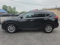 Used 2020  Nissan Rogue 4d SUV AWD SV at City Wide Auto Credit near Toledo&comma; OH