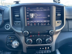 Used 2020  Ram 1500 4WD Crew Cab Laramie at City Wide Auto Credit near Toledo&comma; OH