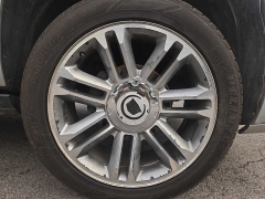 Used 2014  Cadillac Escalade 4d SUV AWD Premium at City Wide Auto Credit near Toledo&comma; OH