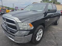 Used 2019  Ram 1500 Classic 4WD Crew Cab SLT at City Wide Auto Credit near Toledo&comma; OH