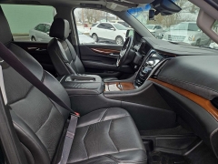 Used 2017  Cadillac Escalade ESV 4d SUV 4WD Premium Luxury at City Wide Auto Credit near Toledo&comma; OH