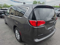 Used 2022  Chrysler Voyager LX FWD at City Wide Auto Credit near Toledo&comma; OH