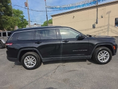 Used 2023  Jeep Grand Cherokee L Laredo 4x4 at City Wide Auto Credit near Toledo&comma; OH