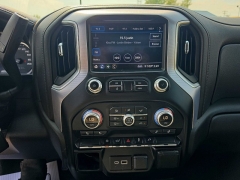 Used 2019  GMC Sierra 1500 4WD Crew Cab SLE at City Wide Auto Credit near Toledo&comma; OH