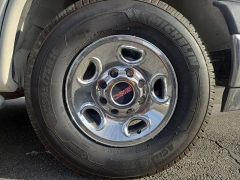 Used 2019  GMC Savana Cargo Van 2500 Van at City Wide Auto Credit near Toledo&comma; OH