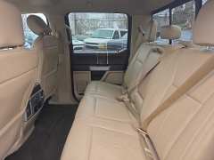 Used 2019  Ford F-150 4WD SuperCrew Lariat 5 1&sol;2 at City Wide Auto Credit near Toledo&comma; OH