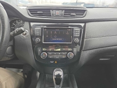 Used 2020  Nissan Rogue 4d SUV AWD SV at City Wide Auto Credit near Toledo&comma; OH