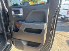 Used 2018  GMC Sierra 1500 4WD Double Cab SLE at City Wide Auto Credit near Toledo&comma; OH