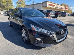 Used 2020  Nissan Altima 4d Sedan FWD 2.5L S at City Wide Auto Credit near Toledo, OH