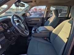 Used 2016  Ram 1500 4WD Crew Cab Big Horn at City Wide Auto Credit near Toledo&comma; OH