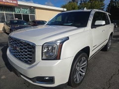 Used 2018  GMC Yukon 4d SUV 4WD Denali at City Wide Auto Credit near Toledo, OH