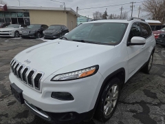 Used 2015  Jeep Cherokee 4d SUV 4WD Limited V6 at City Wide Auto Credit near Toledo&comma; OH