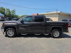 Used 2015  GMC Sierra 1500 4WD Crew Cab SLE at City Wide Auto Credit near Toledo&comma; OH