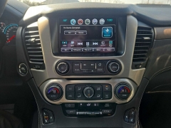 Used 2018  GMC Yukon 4d SUV 4WD Denali at City Wide Auto Credit near Toledo&comma; OH