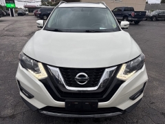 Used 2017  Nissan Rogue 4d SUV AWD SV at City Wide Auto Credit near Toledo&comma; OH