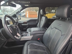 Used 2015  Ford F-150 4WD Supercrew Platinum 5 1&sol;2 at City Wide Auto Credit near Toledo&comma; OH