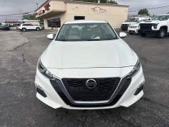 Used 2020  Nissan Altima 4d Sedan AWD 2&period;5L S at City Wide Auto Credit near Toledo&comma; OH