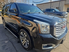 Used 2018  GMC Yukon 4d SUV 4WD Denali at City Wide Auto Credit near Toledo&comma; OH