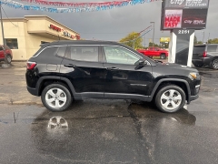 Used 2018  Jeep Compass 4d SUV 4WD Latitude at City Wide Auto Credit near Toledo, OH