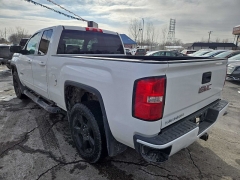 Used 2017  GMC Sierra 1500 4WD Double Cab at City Wide Auto Credit near Toledo&comma; OH