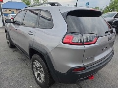 Used 2020  Jeep Cherokee 4d SUV 4WD Trailhawk 2&period;0L Turbo at City Wide Auto Credit near Toledo&comma; OH