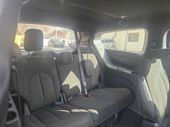 Used 2022  Chrysler Pacifica Touring AWD at City Wide Auto Credit near Toledo&comma; OH