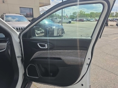 Used 2023  Jeep Compass Latitude 4x4 at City Wide Auto Credit near Toledo&comma; OH
